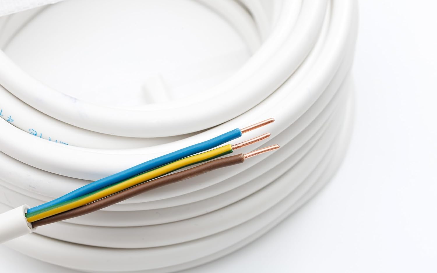 CAVO 3X1,5 GOMMATO BIANCO VENDITA A ML.