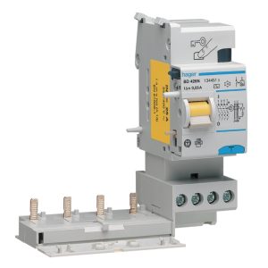 Blocco differenziale quadripolare (4P) da 25 Ampere e 300mA tipo A